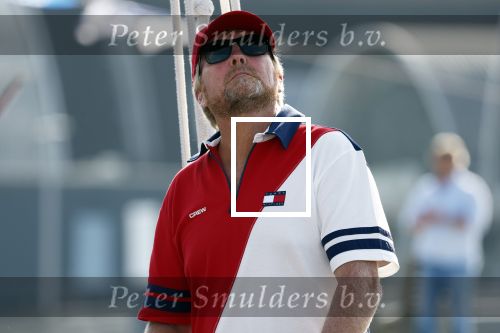 Amsterdam 20 augustus 2025
Koning Willem Alexander Prinses Mabel en (prinses Luana ) Gravin Luana op de groene Draeck tijdens de eerste dag van Sail Amsterdam . Er vaart ongelofelijk veel beveiliging Politie in boten op jet skis en een speciaal beveiligingsteam van de Marechaussee BSB ( Brigade Speciale Beveiligingsopdrachten ) mee met de groene Draeck