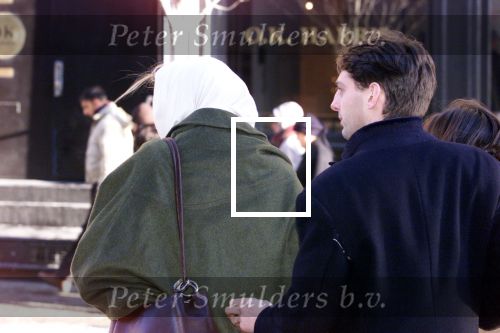 New York, 22 januari 2000
Prins willem Alexander samen met Maxima na afloop van een diner samen met een beveiligingsbeambte
Rest. CIPRIANI Downtown


PETER SMULDERS BV
