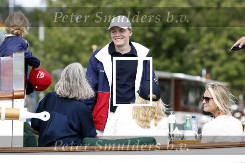 Amsterdam 21 augustus 2025
Prinses Beatrix op de groene Draeck tijdens de tweede dag van Sail . Aanwezig oa Prinses Mabel met dochters Luana en Zaria . Ook aanwezig prins Cazimir en prinses Carolina de Bourbon de Parma met haar kinderen Alaia en Xavier .
Ook de moeder van Prinses Mabel was aanwezig .