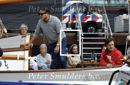 Amsterdam 22 augustus 2025
Prins Constantijn Prins Laurentien Prinses Eloise en Prins Claus Cazimir op de groene Draeck tijdens Sail Amsterdam 2025.