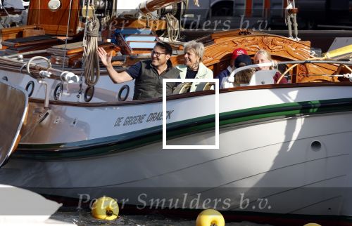 Amsterdam 21 augustus 2025
Prinses Beatrix op de groene Draeck tijdens de tweede dag van Sail . Aanwezig Prins Constantijn Prinses Laurentien Prinses Eloise en Prins Claus Cazimir