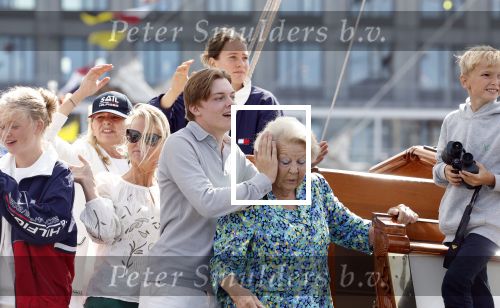 Amsterdam 21 augustus 2025
Prinses Beatrix op de groene Draeck tijdens de tweede dag van Sail . Aanwezig oa Prinses Mabel met dochters Luana en Zaria . Ook aanwezig prins Cazimir en prinses Carolina de Bourbon de Parma met haar kinderen Alaia en Xavier .
Ook de moeder van Prinses Mabel was aanwezig .