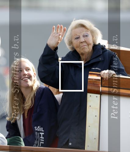 Amsterdam 21 augustus 2025
Prinses Beatrix op de groene Draeck tijdens de tweede dag van Sail . Aanwezig oa Prinses Mabel met dochters Luana en Zaria . Ook aanwezig prins Cazimir en prinses Carolina de Bourbon de Parma met haar kinderen Alaia en Xavier .
Ook de moeder van Prinses Mabel was aanwezig .