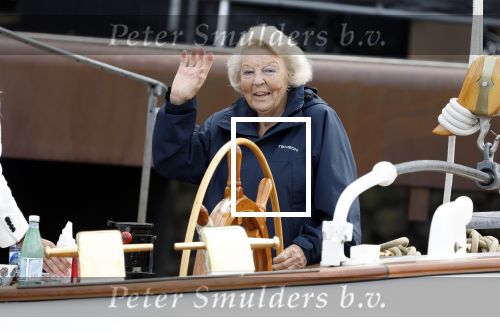 Amsterdam 21 augustus 2025
Prinses Beatrix op de groene Draeck tijdens de tweede dag van Sail . Aanwezig oa Prinses Mabel met dochters Luana en Zaria . Ook aanwezig prins Cazimir en prinses Carolina de Bourbon de Parma met haar kinderen Alaia en Xavier .
Ook de moeder van Prinses Mabel was aanwezig .