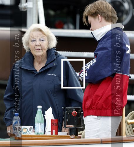 Amsterdam 21 augustus 2025
Prinses Beatrix op de groene Draeck tijdens de tweede dag van Sail . Aanwezig oa Prinses Mabel met dochters Luana en Zaria . Ook aanwezig prins Cazimir en prinses Carolina de Bourbon de Parma met haar kinderen Alaia en Xavier .
Ook de moeder van Prinses Mabel was aanwezig .