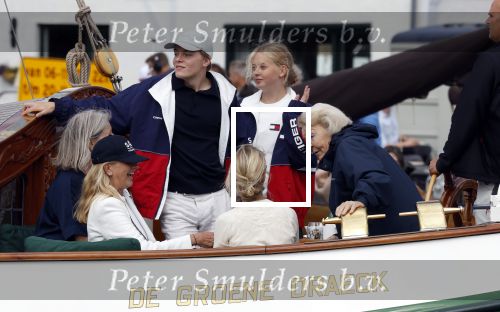 Amsterdam 21 augustus 2025
Prinses Beatrix op de groene Draeck tijdens de tweede dag van Sail . Aanwezig oa Prinses Mabel met dochters Luana en Zaria . Ook aanwezig prins Cazimir en prinses Carolina de Bourbon de Parma met haar kinderen Alaia en Xavier .
Ook de moeder van Prinses Mabel was aanwezig .