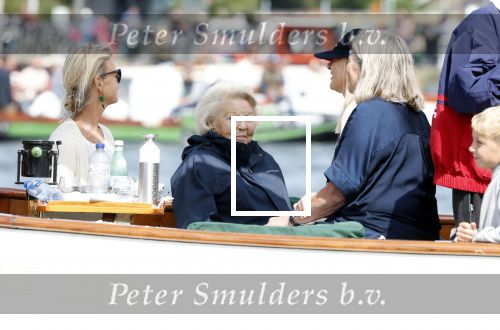 Amsterdam 21 augustus 2025
Prinses Beatrix op de groene Draeck tijdens de tweede dag van Sail . Aanwezig oa Prinses Mabel met dochters Luana en Zaria . Ook aanwezig prins Cazimir en prinses Carolina de Bourbon de Parma met haar kinderen Alaia en Xavier .
Ook de moeder van Prinses Mabel was aanwezig .