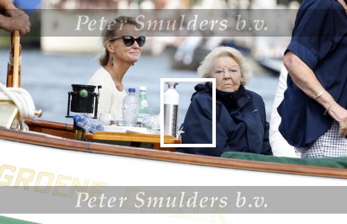 Amsterdam 21 augustus 2025
Prinses Beatrix op de groene Draeck tijdens de tweede dag van Sail . Aanwezig oa Prinses Mabel met dochters Luana en Zaria . Ook aanwezig prins Cazimir en prinses Carolina de Bourbon de Parma met haar kinderen Alaia en Xavier .
Ook de moeder van Prinses Mabel was aanwezig .