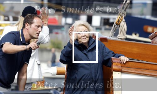 Amsterdam 21 augustus 2025
Prinses Beatrix op de groene Draeck tijdens de tweede dag van Sail . Aanwezig oa Prinses Mabel met dochters Luana en Zaria . Ook aanwezig prins Cazimir en prinses Carolina de Bourbon de Parma met haar kinderen Alaia en Xavier .
Ook de moeder van Prinses Mabel was aanwezig .