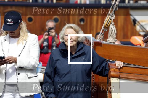 Amsterdam 21 augustus 2025
Prinses Beatrix op de groene Draeck tijdens de tweede dag van Sail . Aanwezig oa Prinses Mabel met dochters Luana en Zaria . Ook aanwezig prins Cazimir en prinses Carolina de Bourbon de Parma met haar kinderen Alaia en Xavier .
Ook de moeder van Prinses Mabel was aanwezig .