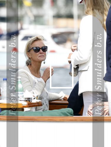 Amsterdam 21 augustus 2025
Prinses Beatrix op de groene Draeck tijdens de tweede dag van Sail . Aanwezig oa Prinses Mabel met dochters Luana en Zaria . Ook aanwezig prins Cazimir en prinses Carolina de Bourbon de Parma met haar kinderen Alaia en Xavier .
Ook de moeder van Prinses Mabel was aanwezig .