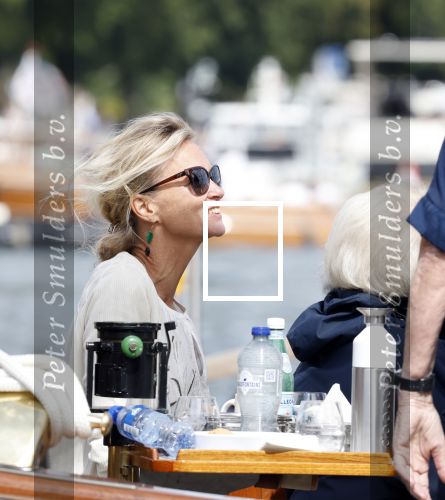 Amsterdam 21 augustus 2025
Prinses Beatrix op de groene Draeck tijdens de tweede dag van Sail . Aanwezig oa Prinses Mabel met dochters Luana en Zaria . Ook aanwezig prins Cazimir en prinses Carolina de Bourbon de Parma met haar kinderen Alaia en Xavier .
Ook de moeder van Prinses Mabel was aanwezig .