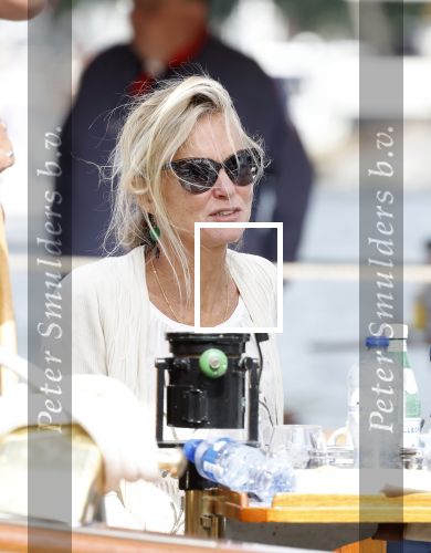 Amsterdam 21 augustus 2025
Prinses Beatrix op de groene Draeck tijdens de tweede dag van Sail . Aanwezig oa Prinses Mabel met dochters Luana en Zaria . Ook aanwezig prins Cazimir en prinses Carolina de Bourbon de Parma met haar kinderen Alaia en Xavier .
Ook de moeder van Prinses Mabel was aanwezig .