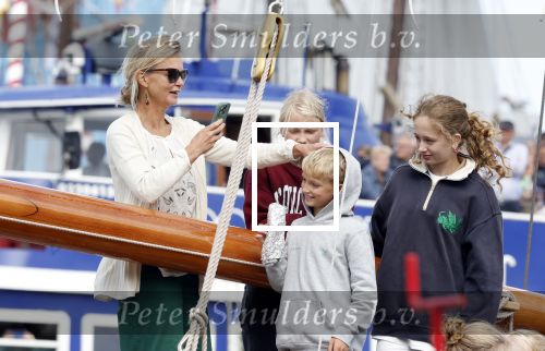 Amsterdam 21 augustus 2025
Prinses Beatrix op de groene Draeck tijdens de tweede dag van Sail . Aanwezig oa Prinses Mabel met dochters Luana en Zaria . Ook aanwezig prins Cazimir en prinses Carolina de Bourbon de Parma met haar kinderen Alaia en Xavier .
Ook de moeder van Prinses Mabel was aanwezig .