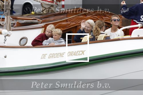 Amsterdam 21 augustus 2025
Prinses Beatrix op de groene Draeck tijdens de tweede dag van Sail . Aanwezig oa Prinses Mabel met dochters Luana en Zaria . Ook aanwezig prins Cazimir en prinses Carolina de Bourbon de Parma met haar kinderen Alaia en Xavier .
Ook de moeder van Prinses Mabel was aanwezig .