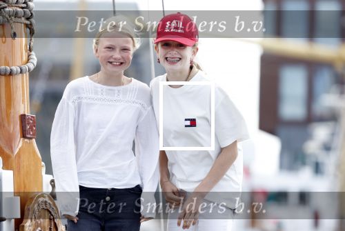 Amsterdam 21 augustus 2025
Prinses Beatrix op de groene Draeck tijdens de tweede dag van Sail . Aanwezig oa Prinses Mabel met dochters Luana en Zaria . Ook aanwezig prins Cazimir en prinses Carolina de Bourbon de Parma met haar kinderen Alaia en Xavier .
Ook de moeder van Prinses Mabel was aanwezig .