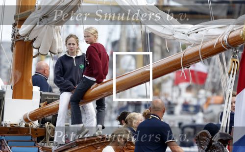 Amsterdam 21 augustus 2025
Prinses Beatrix op de groene Draeck tijdens de tweede dag van Sail . Aanwezig oa Prinses Mabel met dochters Luana en Zaria . Ook aanwezig prins Cazimir en prinses Carolina de Bourbon de Parma met haar kinderen Alaia en Xavier .
Ook de moeder van Prinses Mabel was aanwezig .