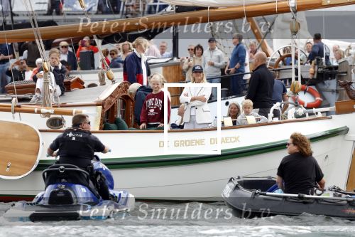 Amsterdam 21 augustus 2025
Prinses Beatrix op de groene Draeck tijdens de tweede dag van Sail . Aanwezig oa Prinses Mabel met dochters Luana en Zaria . Ook aanwezig prins Cazimir en prinses Carolina de Bourbon de Parma met haar kinderen Alaia en Xavier .
Ook de moeder van Prinses Mabel was aanwezig .