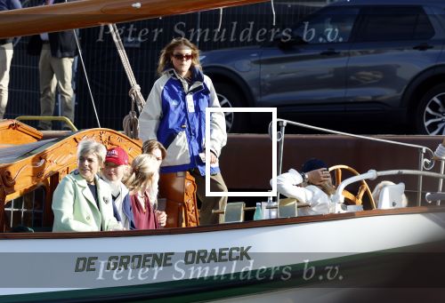 Amsterdam 21 augustus 2025
Prinses Beatrix op de groene Draeck tijdens de tweede dag van Sail . Aanwezig Prins Constantijn Prinses Laurentien Prinses Eloise en Prins Claus Cazimir