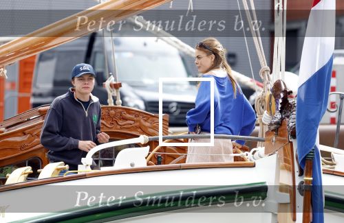 Amsterdam 22 augustus 2025
Prins Constantijn Prins Laurentien Prinses Eloise en Prins Claus Cazimir op de groene Draeck tijdens Sail Amsterdam 2025.