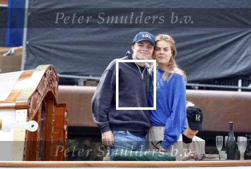 Amsterdam 22 augustus 2025
Prins Constantijn Prins Laurentien Prinses Eloise en Prins Claus Cazimir op de groene Draeck tijdens Sail Amsterdam 2025.