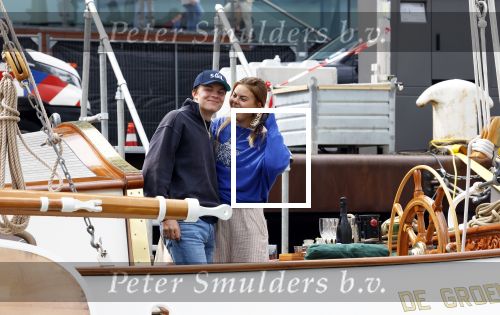 Amsterdam 22 augustus 2025
Prins Constantijn Prins Laurentien Prinses Eloise en Prins Claus Cazimir op de groene Draeck tijdens Sail Amsterdam 2025.