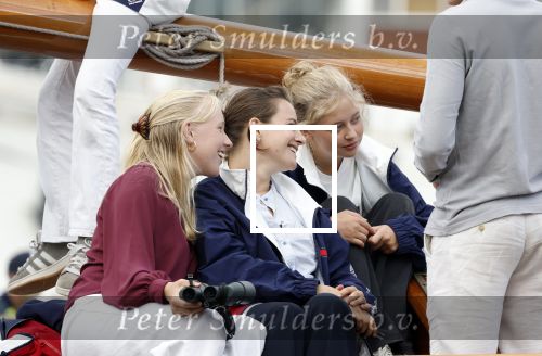Amsterdam 21 augustus 2025
Prinses Beatrix op de groene Draeck tijdens de tweede dag van Sail . Aanwezig oa Prinses Mabel met dochters Luana en Zaria . Ook aanwezig prins Cazimir en prinses Carolina de Bourbon de Parma met haar kinderen Alaia en Xavier .
Ook de moeder van Prinses Mabel was aanwezig .