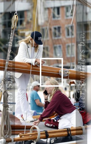 Amsterdam 21 augustus 2025
Prinses Beatrix op de groene Draeck tijdens de tweede dag van Sail . Aanwezig oa Prinses Mabel met dochters Luana en Zaria . Ook aanwezig prins Cazimir en prinses Carolina de Bourbon de Parma met haar kinderen Alaia en Xavier .
Ook de moeder van Prinses Mabel was aanwezig .