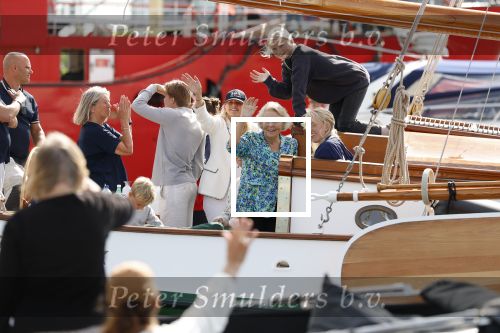 Amsterdam 21 augustus 2025
Prinses Beatrix op de groene Draeck tijdens de tweede dag van Sail . Aanwezig oa Prinses Mabel met dochters Luana en Zaria . Ook aanwezig prins Cazimir en prinses Carolina de Bourbon de Parma met haar kinderen Alaia en Xavier .
Ook de moeder van Prinses Mabel was aanwezig .
