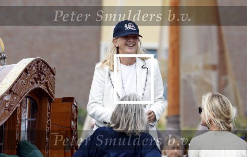 Amsterdam 21 augustus 2025
Prinses Beatrix op de groene Draeck tijdens de tweede dag van Sail . Aanwezig oa Prinses Mabel met dochters Luana en Zaria . Ook aanwezig prins Cazimir en prinses Carolina de Bourbon de Parma met haar kinderen Alaia en Xavier .
Ook de moeder van Prinses Mabel was aanwezig .