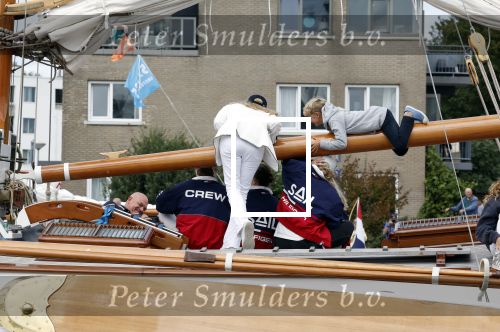 Amsterdam 21 augustus 2025
Prinses Beatrix op de groene Draeck tijdens de tweede dag van Sail . Aanwezig oa Prinses Mabel met dochters Luana en Zaria . Ook aanwezig prins Cazimir en prinses Carolina de Bourbon de Parma met haar kinderen Alaia en Xavier .
Ook de moeder van Prinses Mabel was aanwezig .