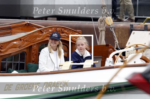 Amsterdam 21 augustus 2025
Prinses Beatrix op de groene Draeck tijdens de tweede dag van Sail . Aanwezig oa Prinses Mabel met dochters Luana en Zaria . Ook aanwezig prins Cazimir en prinses Carolina de Bourbon de Parma met haar kinderen Alaia en Xavier .
Ook de moeder van Prinses Mabel was aanwezig .