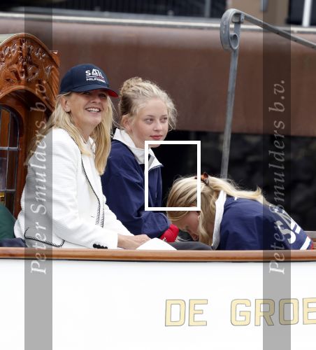 Amsterdam 21 augustus 2025
Prinses Beatrix op de groene Draeck tijdens de tweede dag van Sail . Aanwezig oa Prinses Mabel met dochters Luana en Zaria . Ook aanwezig prins Cazimir en prinses Carolina de Bourbon de Parma met haar kinderen Alaia en Xavier .
Ook de moeder van Prinses Mabel was aanwezig .