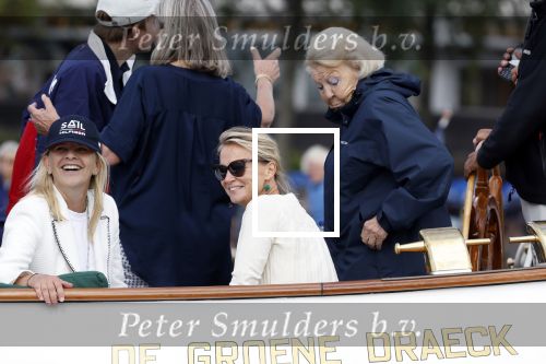 Amsterdam 21 augustus 2025
Prinses Beatrix op de groene Draeck tijdens de tweede dag van Sail . Aanwezig oa Prinses Mabel met dochters Luana en Zaria . Ook aanwezig prins Cazimir en prinses Carolina de Bourbon de Parma met haar kinderen Alaia en Xavier .
Ook de moeder van Prinses Mabel was aanwezig .