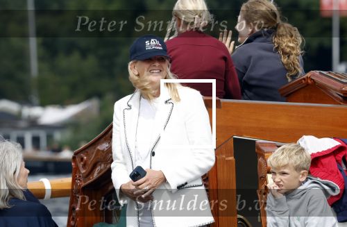 Amsterdam 21 augustus 2025
Prinses Beatrix op de groene Draeck tijdens de tweede dag van Sail . Aanwezig oa Prinses Mabel met dochters Luana en Zaria . Ook aanwezig prins Cazimir en prinses Carolina de Bourbon de Parma met haar kinderen Alaia en Xavier .
Ook de moeder van Prinses Mabel was aanwezig .