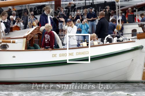 Amsterdam 21 augustus 2025
Prinses Beatrix op de groene Draeck tijdens de tweede dag van Sail . Aanwezig oa Prinses Mabel met dochters Luana en Zaria . Ook aanwezig prins Cazimir en prinses Carolina de Bourbon de Parma met haar kinderen Alaia en Xavier .
Ook de moeder van Prinses Mabel was aanwezig .