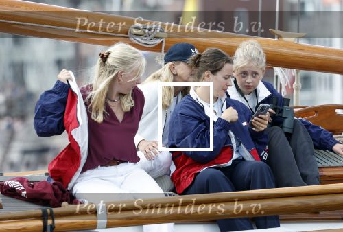 Amsterdam 21 augustus 2025
Prinses Beatrix op de groene Draeck tijdens de tweede dag van Sail . Aanwezig oa Prinses Mabel met dochters Luana en Zaria . Ook aanwezig prins Cazimir en prinses Carolina de Bourbon de Parma met haar kinderen Alaia en Xavier .
Ook de moeder van Prinses Mabel was aanwezig .
