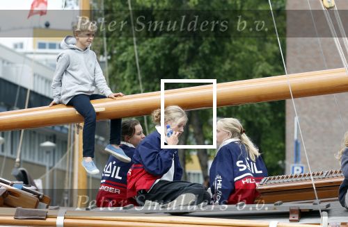 Amsterdam 21 augustus 2025
Prinses Beatrix op de groene Draeck tijdens de tweede dag van Sail . Aanwezig oa Prinses Mabel met dochters Luana en Zaria . Ook aanwezig prins Cazimir en prinses Carolina de Bourbon de Parma met haar kinderen Alaia en Xavier .
Ook de moeder van Prinses Mabel was aanwezig .