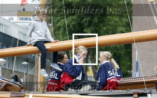 Amsterdam 21 augustus 2025
Prinses Beatrix op de groene Draeck tijdens de tweede dag van Sail . Aanwezig oa Prinses Mabel met dochters Luana en Zaria . Ook aanwezig prins Cazimir en prinses Carolina de Bourbon de Parma met haar kinderen Alaia en Xavier .
Ook de moeder van Prinses Mabel was aanwezig .