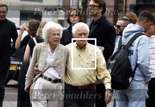Amsterdam 7 augustus 2025
Herdenkingsdienst Derk Sauer in de westerkerk . Sonja Barend en haar man Abel Cahen