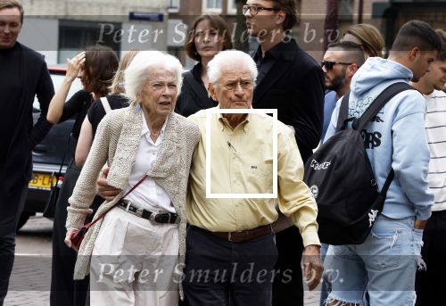 Amsterdam 7 augustus 2025
Herdenkingsdienst Derk Sauer in de westerkerk . Sonja Barend en haar man Abel Cahen