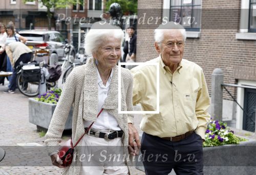 Amsterdam 7 augustus 2025
Herdenkingsdienst Derk Sauer in de westerkerk . Sonja Barend en haar man Abel Cahen