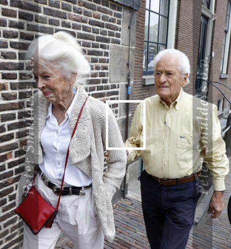Amsterdam 7 augustus 2025
Herdenkingsdienst Derk Sauer in de westerkerk . Sonja Barend en haar man Abel Cahen