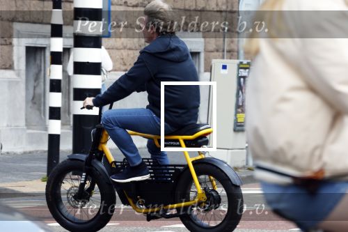 Amsterdam 5 augustus 2025
Wim Beelen op zijn Fatbike bij het conservatorium Hotel