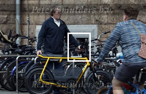 Amsterdam 5 augustus 2025
Wim Beelen op zijn Fatbike bij het conservatorium Hotel