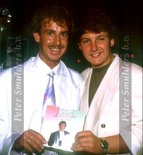 1990 Marco Borsato, 14 dagen nadat hij de soundmixshow heeft gewonnen samen met Rene Froger met zijn eerste single