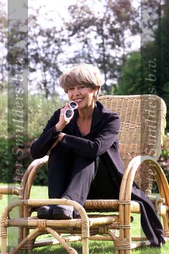 Eindhoven,23 september 1999
Anneke Gronloh