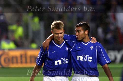 Eindhoven 29 September1999
Arthur Numan en Giovanni van Bronckhorst na de 0-1
overwinning op PSV.