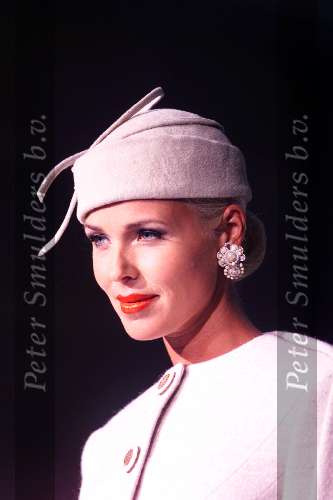 Amsterdam 12 September 1999
Wintermodeshow Edgar Vos
Denise Boekhoff