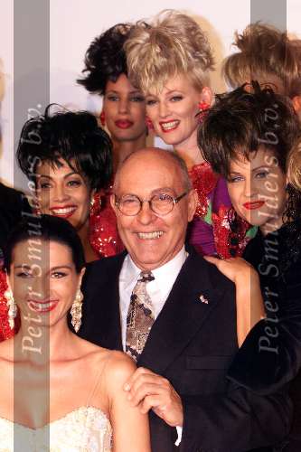 Amsterdam 12 September 1999
Wintermodeshow Edgar Vos
Hier met zijn modellen